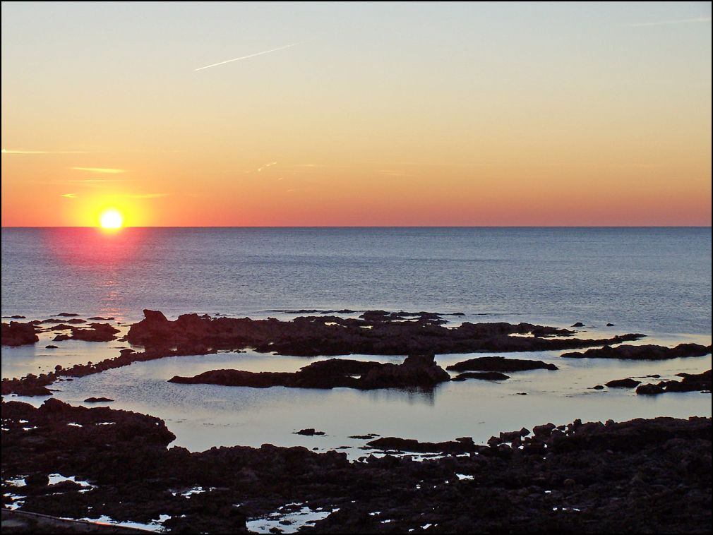 Coucher de soleil sur la cote sauvage à Talmont Saint Hilaire en Vendée