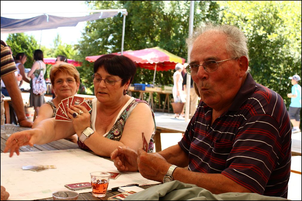 Partie d'aluette à la fête de la gâche à Talmont Saint Hilaire en Vendée