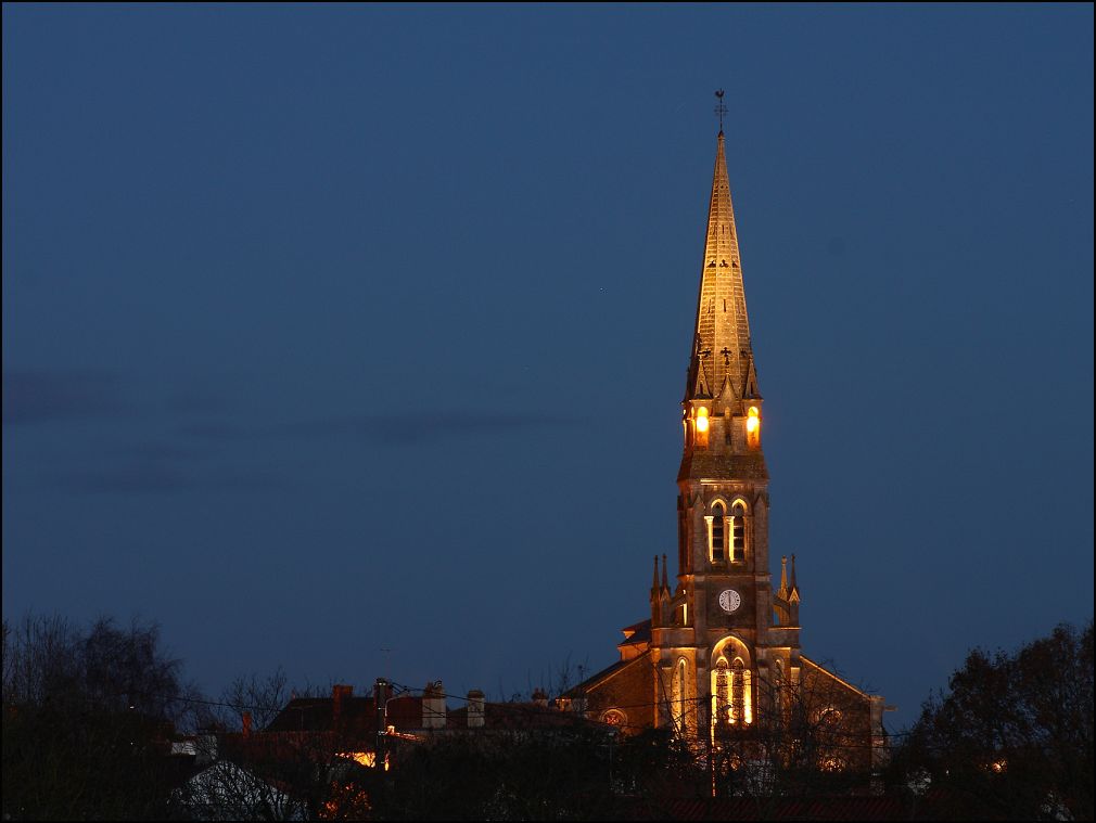 Eglise Saint Hilaire de Talmont de nuit