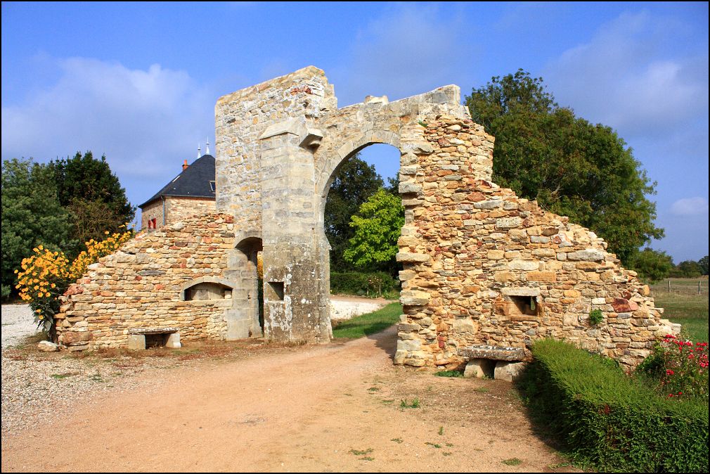 château des Granges Cathus àTalmont Saint Hilaire en Vendée