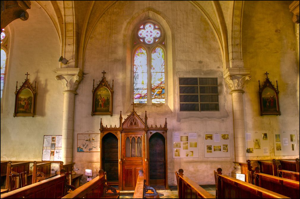 Confessionnal de l'Eglise Saint Hilaire de Talmont